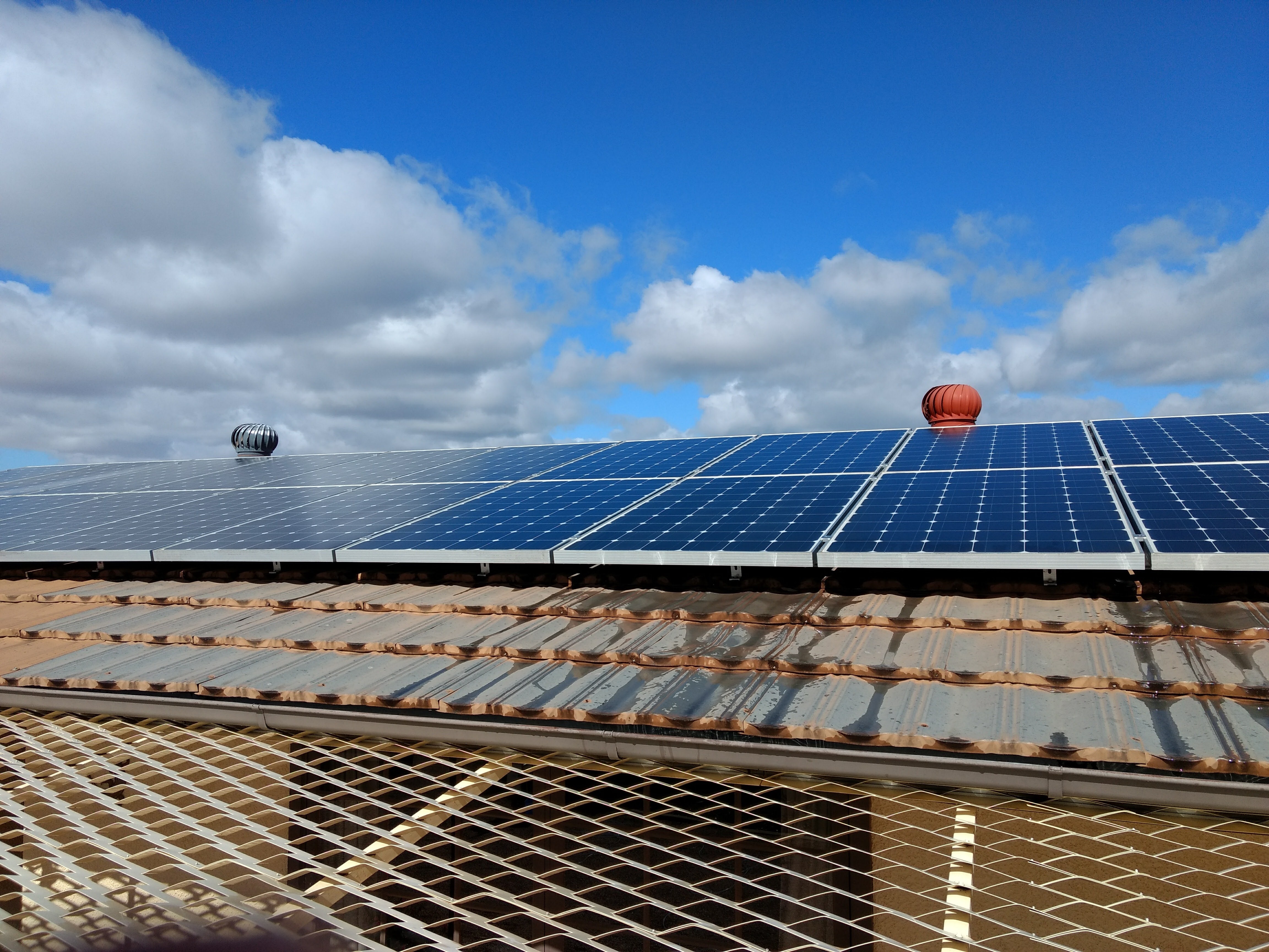 Solar Cleaning in the Riverland Area S.A Cleaning Solar Panels Renmark Berri Loxton Paringa Barmera